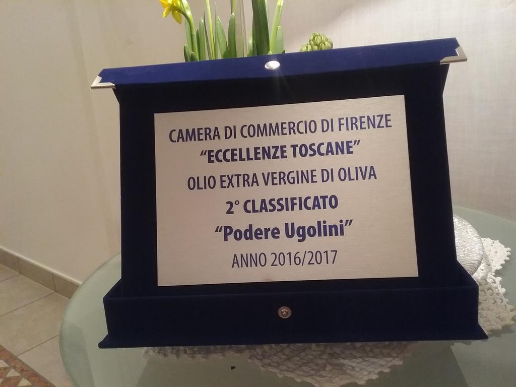 Casa Vacanze Podere Ugolini Ronta ภายนอก รูปภาพ