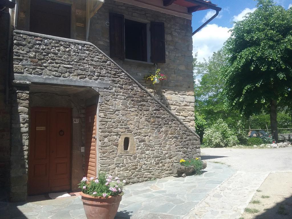 Casa Vacanze Podere Ugolini Ronta ภายนอก รูปภาพ