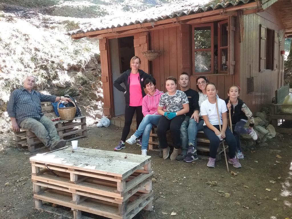 Casa Vacanze Podere Ugolini Ronta ภายนอก รูปภาพ