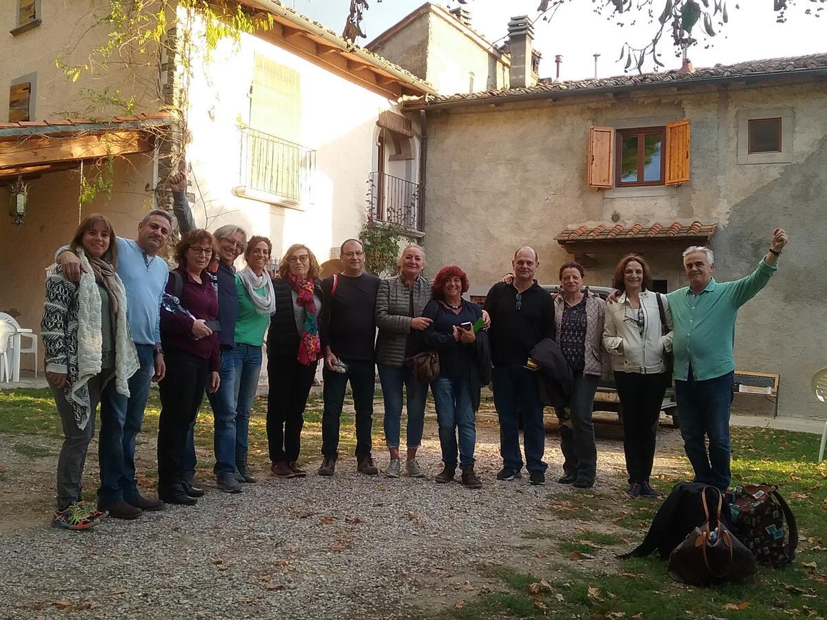 Casa Vacanze Podere Ugolini Ronta ภายนอก รูปภาพ